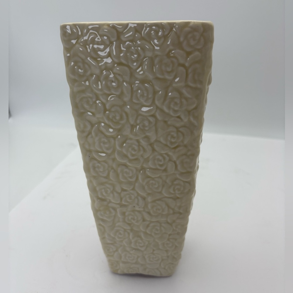 Tall Cream Flower-Embossed Planter or Vase -Heavy - Picture 2 of 14